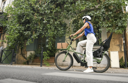 Pedal Assist vs Throttle: A Complete Guide for E-Bike Riders